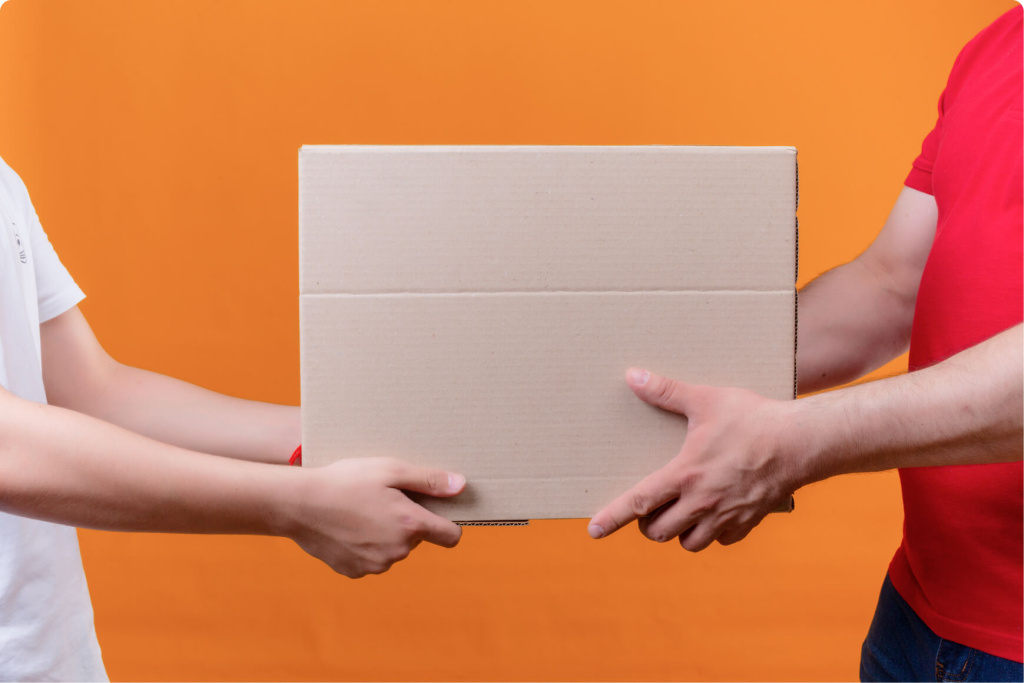 close-up-delivery-g1uy-with-boxes 2 (1).jpg close-up-delivery-g1uy-with-boxes 2 (1).jpg